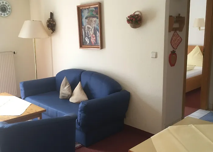 Finkenhof 3*